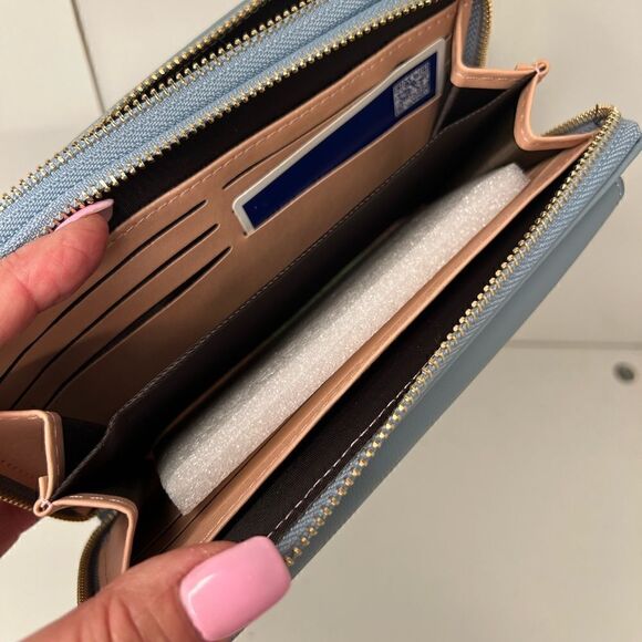 NWT Blue Hand crafted 12 Card Slot Large Capacity Crossbody Handbag - Picture 4 of 7